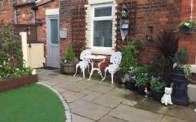 Leafy Lytham Central Lovely Ground Floor 1 Bedroom Apartment With Private Garden In Lytham Dog Friendly